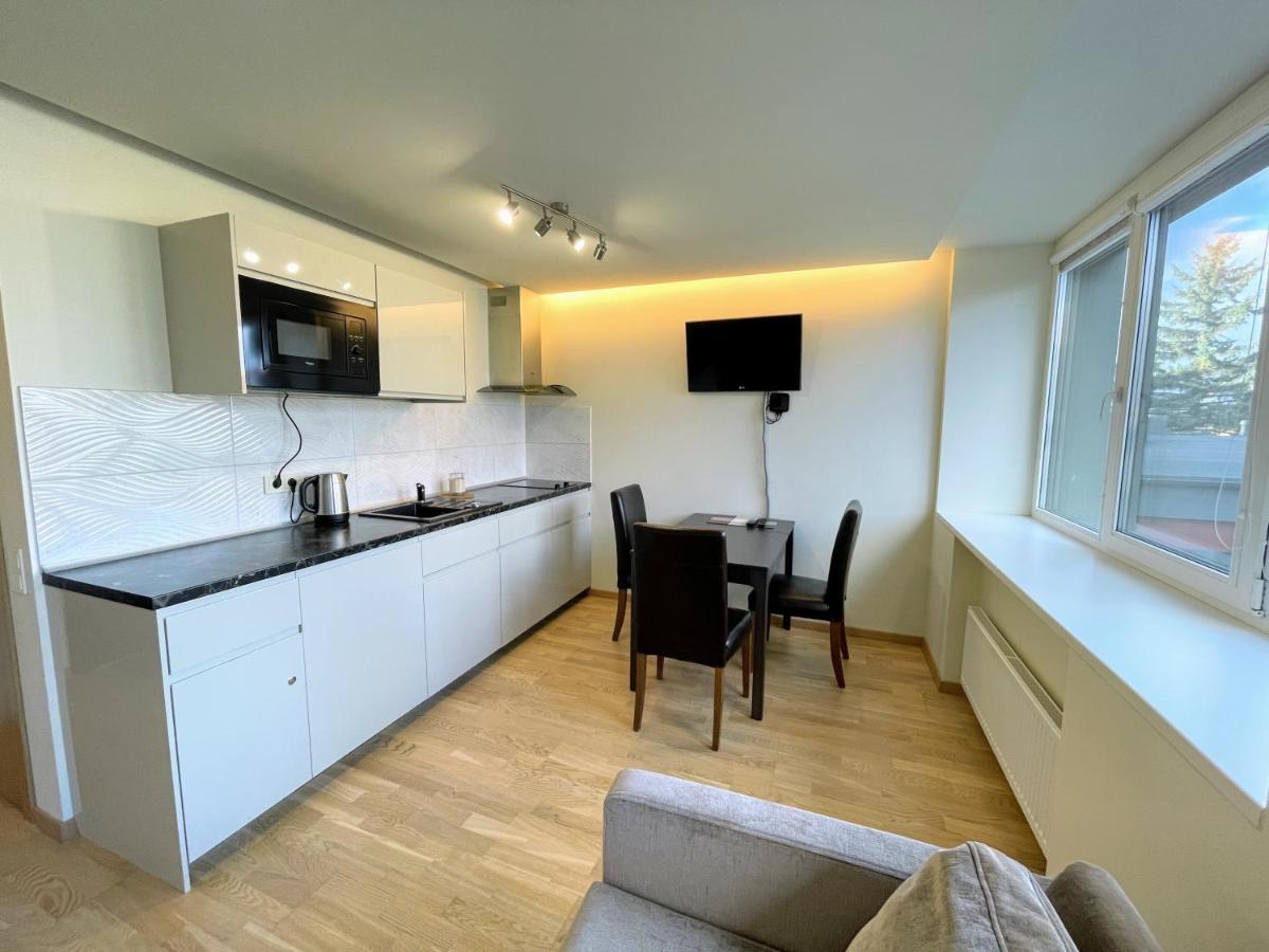 Central Apartment พาลังกา ภายนอก รูปภาพ