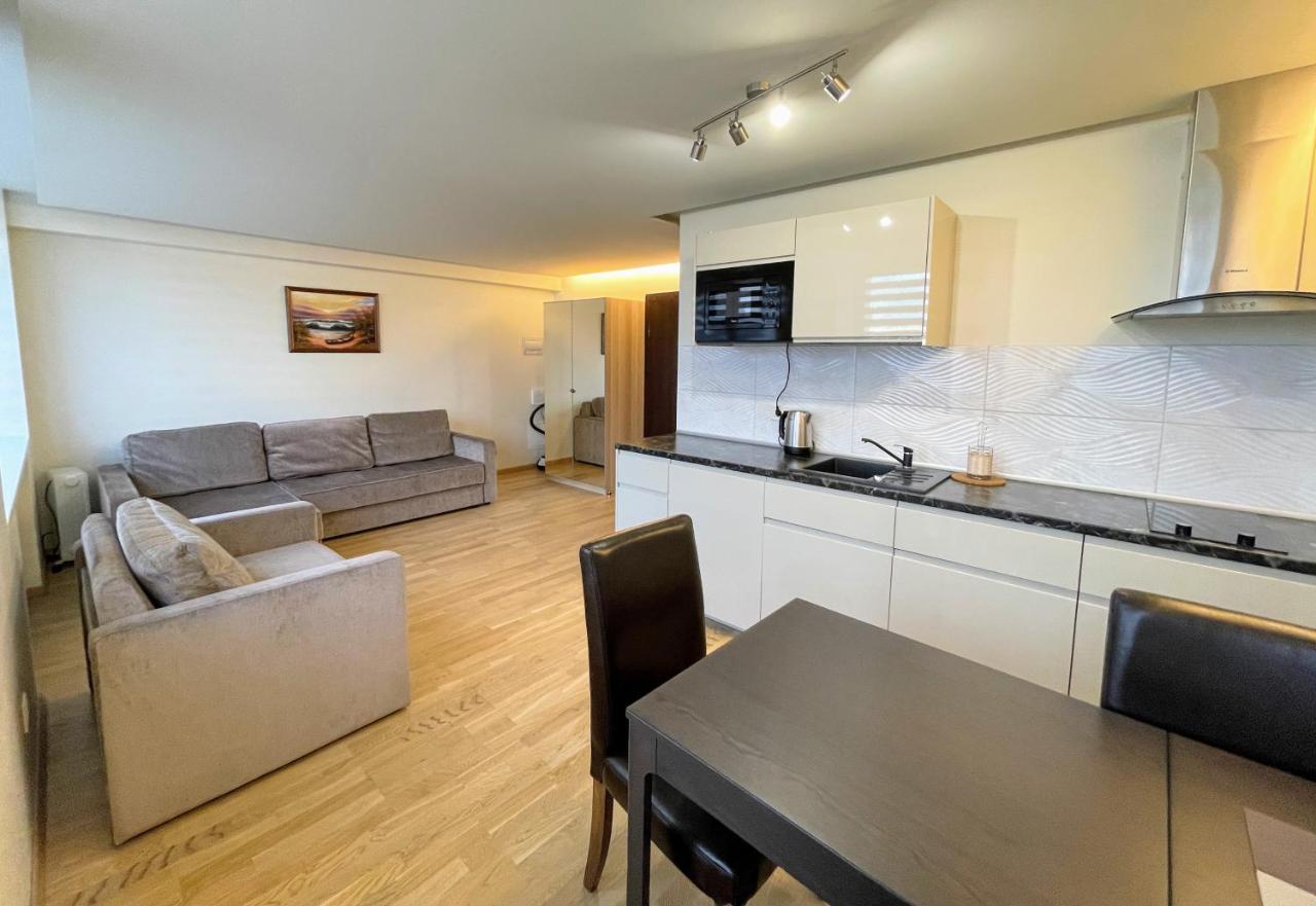 Central Apartment พาลังกา ภายนอก รูปภาพ