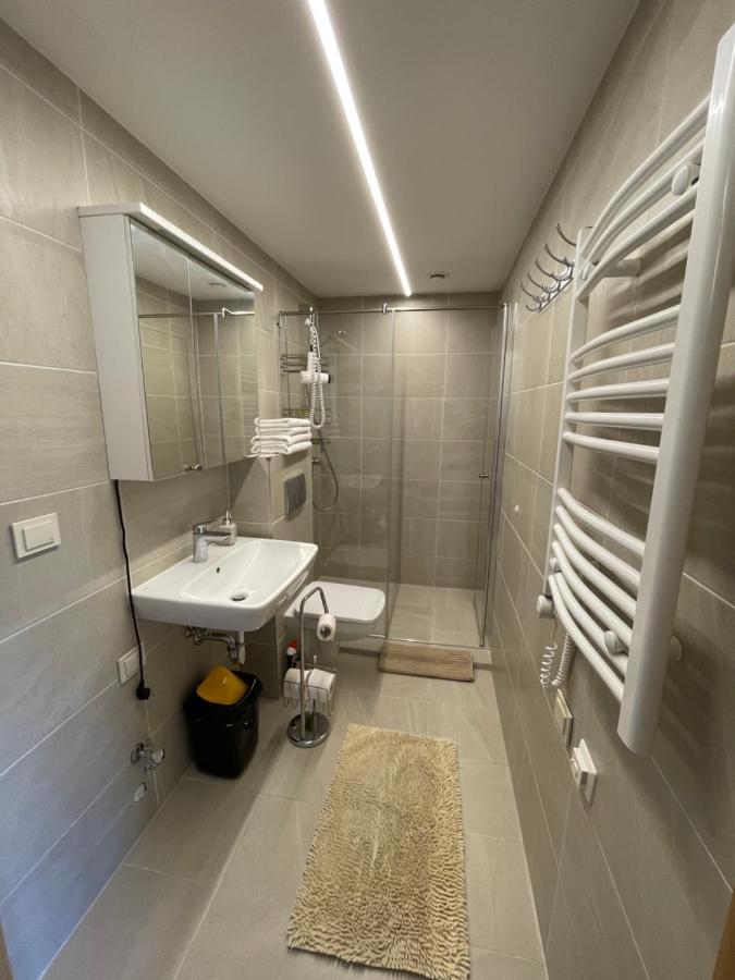 Central Apartment พาลังกา ภายนอก รูปภาพ
